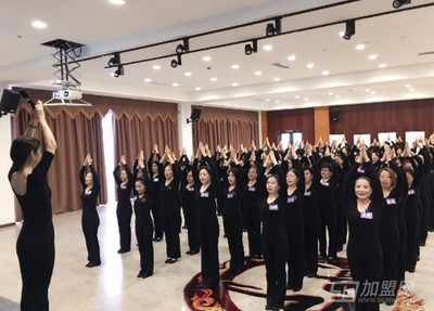 靜怡學堂翻譯服務 專業、精準、高效的語言橋梁